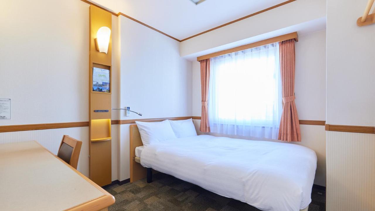 Toyoko Inn Tokyo Monzen-Nakacho Eitaibashi Exterior foto