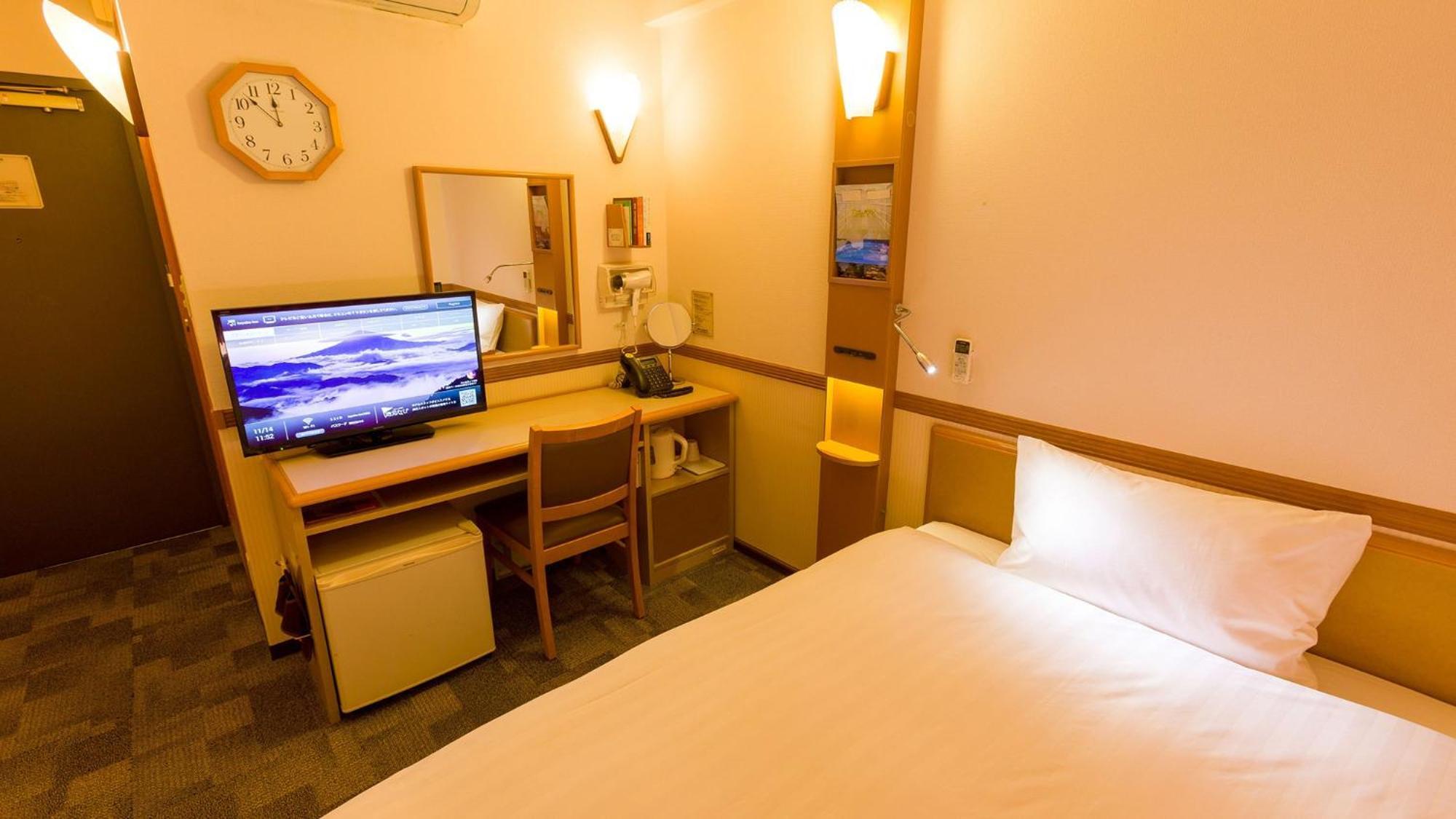 Toyoko Inn Tokyo Monzen-Nakacho Eitaibashi Habitación foto