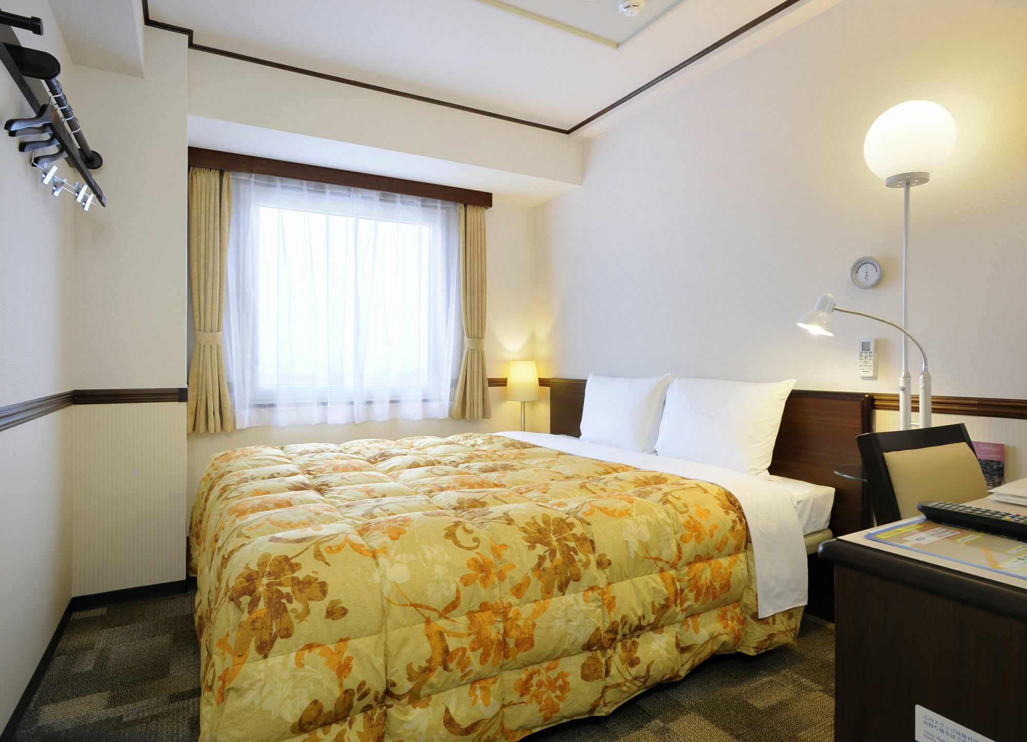 Toyoko Inn Tokyo Monzen-Nakacho Eitaibashi Exterior foto